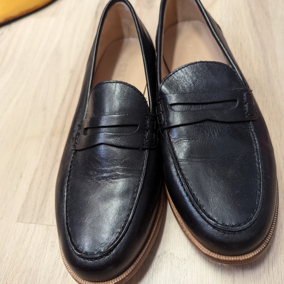 Euc JCrew black loafers